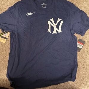 Nike Men's Navy mantle Yankees Short Sleeve Tee
